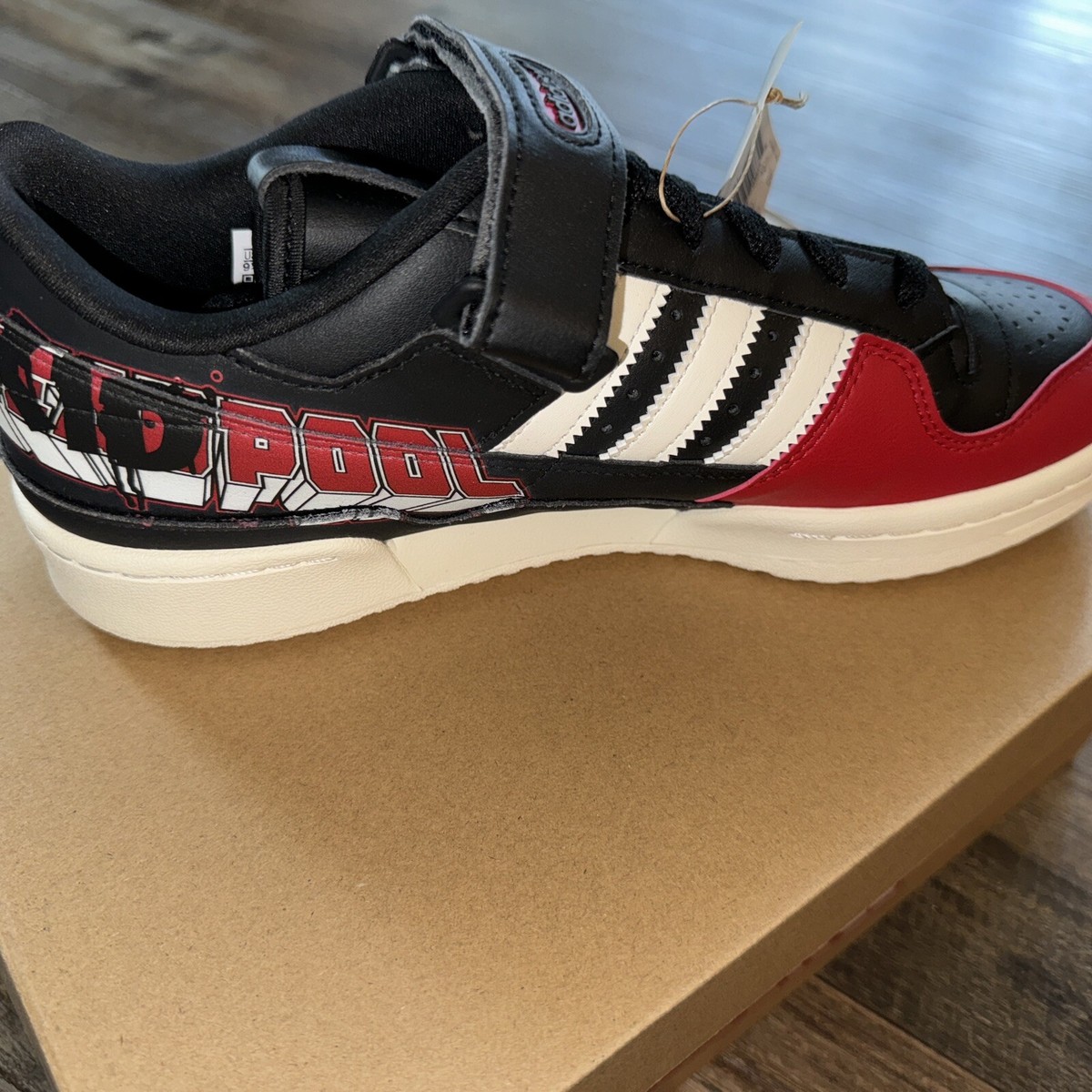 MENS 9.5 ADIDAS STAR WARS FORUM LOW NEW WITH TAGS Adidas Forum 84 Low McDonald main image 2