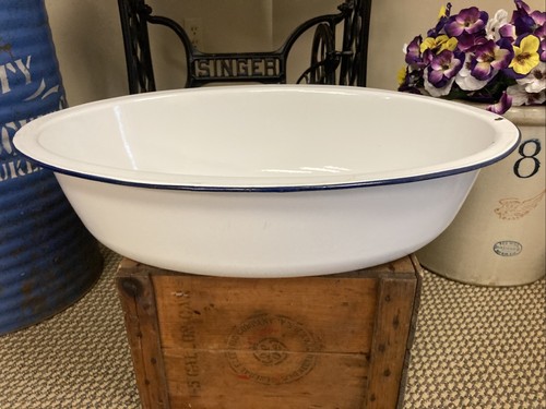 Large Enamel Ware Tub Basin Oval Wash Bowl 25 1/2 White Blue Baby Bath Farmhouse - Picture 4 of 24