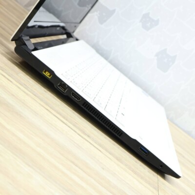 ∉ NEC LAVIE PC-GN242FSA9 ストレージ無 NEC LAVIE GN242 14in Core i3 16GB RAM 256GB SSD With AC adapter