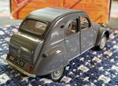 ANCIENNE NOREV PLASTIQUE CITROEN 2CV 6 N°56 ECH 1/43