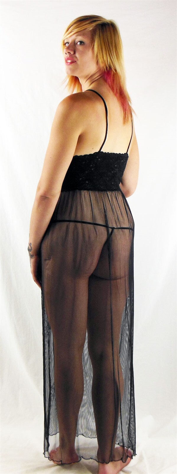 Espiral Long Gown with matching G string Style 772 - Large - Black/Red