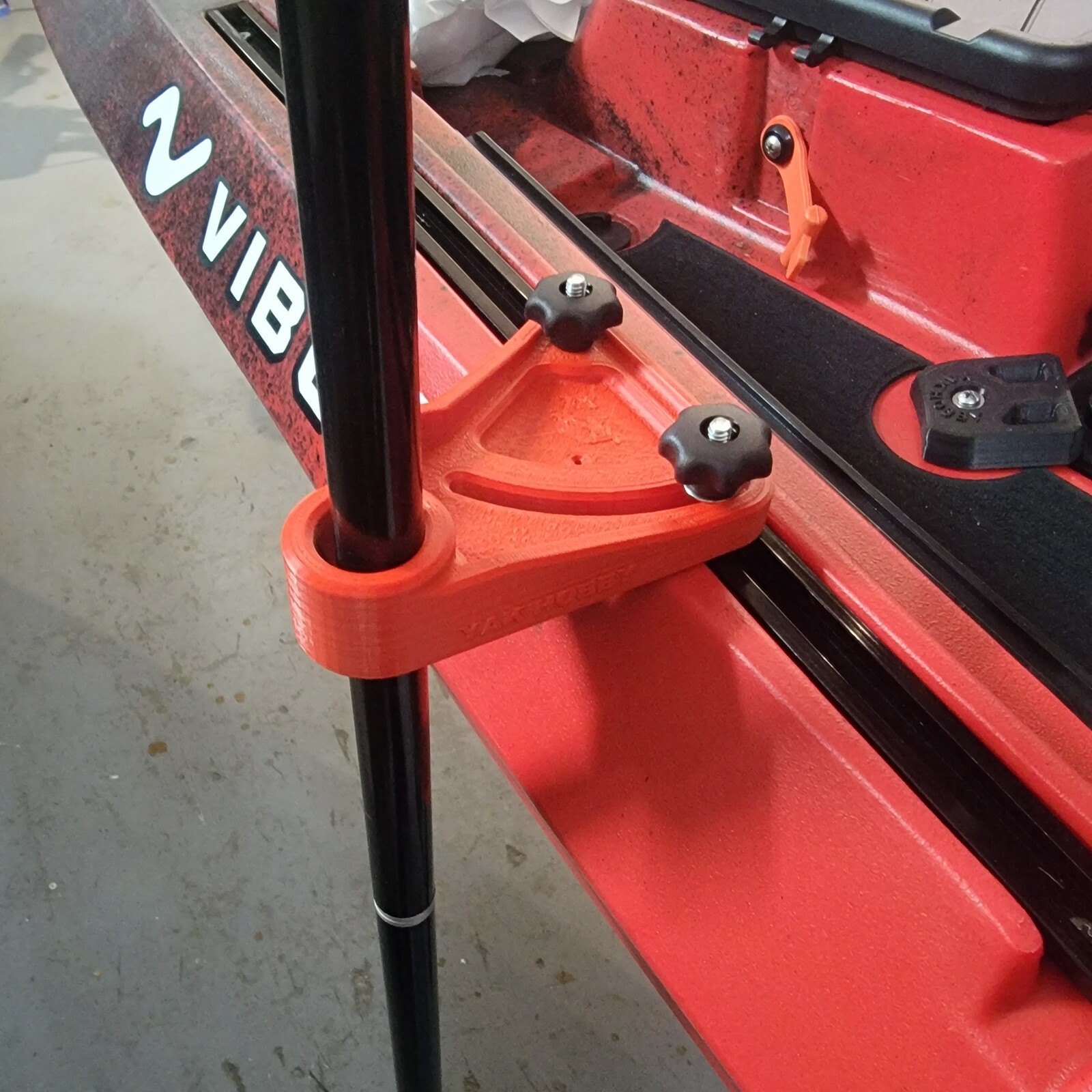 YAK Hobby 5" Retractable Shallow Water Anchor Pole Mount RED .1" Anchor