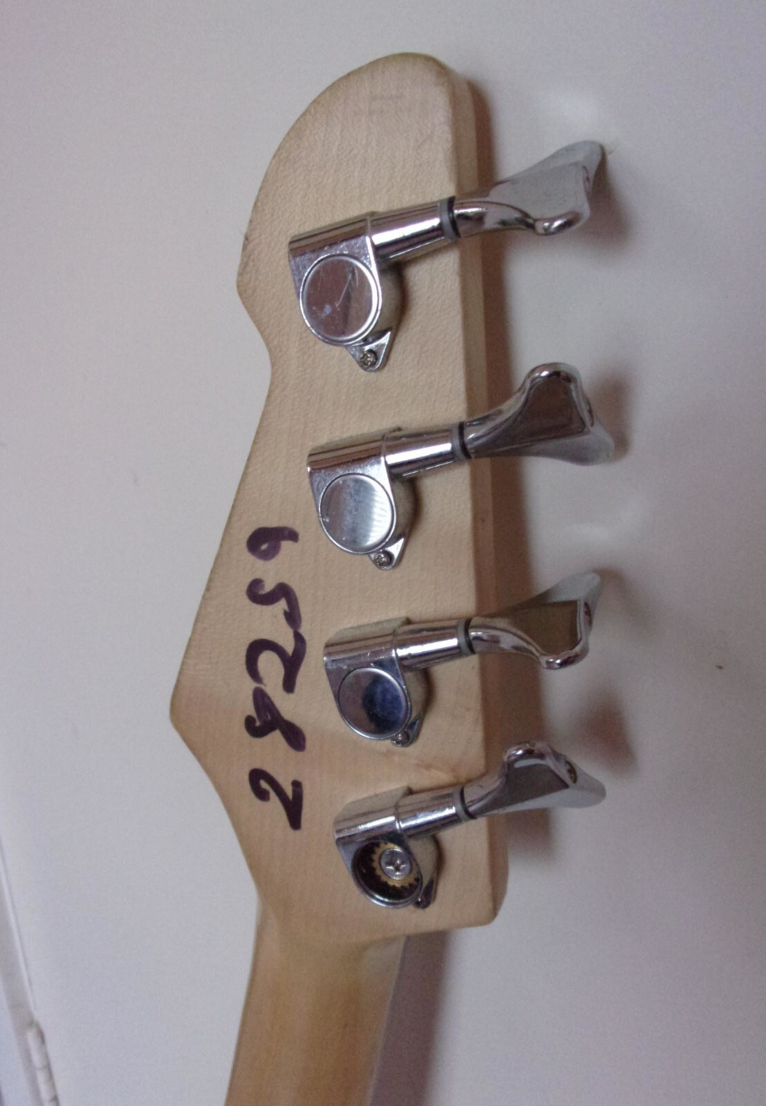 Gear4Music Electric Bass Guitar · Spares Or Repair eBay