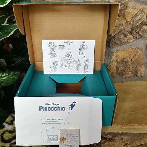 WDCC PINOCCHIO COLLECTOR BOX, COA, MODEL SHEET LITHOGRAPH, PIN, ALL MINT  - Bild 6 von 6