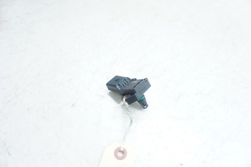 2017-2020 Audi A3 OEM Intake Air Pressure Sensor - Picture 3 of 6