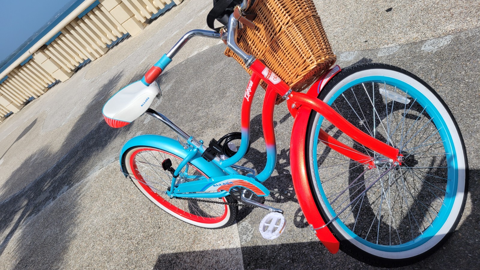 Kulana Lakona free basket and bell,Beach Cruiser Bike , 24-Inch Wheel,rode twice
