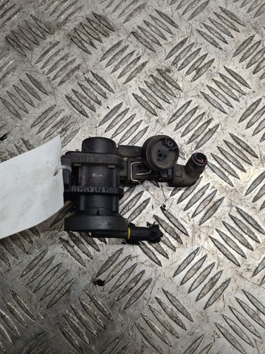 Opel Zafira A 2001 Diesel 74kW Turbolader Druckwandler Magnetventil DRA16384