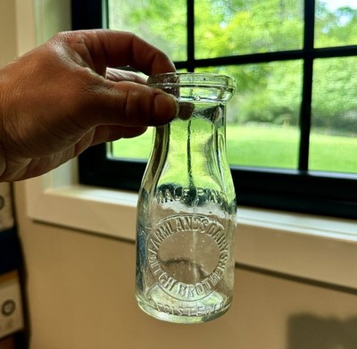 Farmlands Dairy Ditch Brothers Emb 1/2 Pt Milk Bottle Baltimore MD Dated 1923