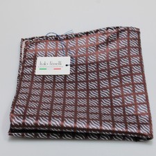 Italo Ferretti NWT 100 Silk Pocket Square In Brown Geometric Print