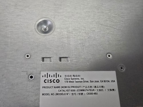 Cisco Catalyst 9300 48-Port UPOE Network Switch - C9300-48U-A. with 1100W PSU - Afbeelding 5 van 6