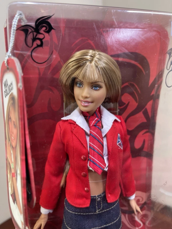 Barbie RBD Mia in Rebelde Telenovela 2007 Mattel L8427 - Изображение 2 из 3