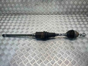 BMW X1 E84 Antriebswelle vorne rechts 7591682 8250130887 2.00 Diesel 32448463