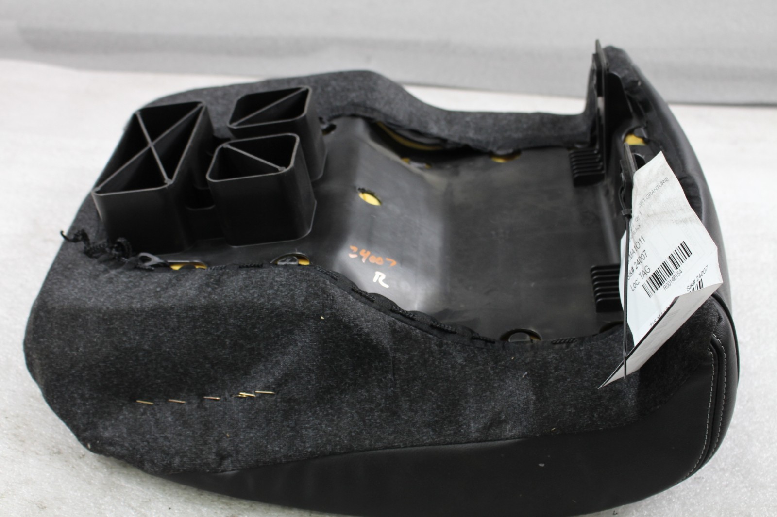 Maserati GranCabrio, RH, Right, Rear Seat, Lower Section, Used