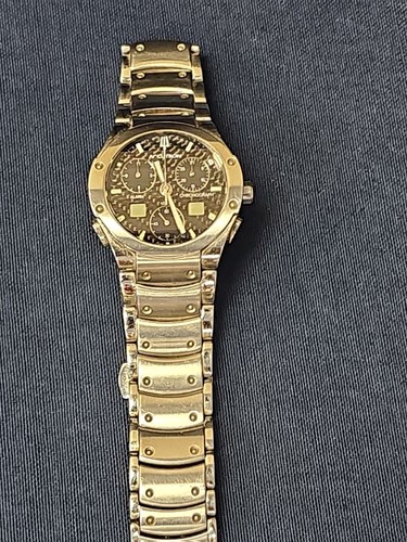 Bulova Accutron Swiss Chronograph Carbon Fiber Dial C852385 - Afbeelding 2 van 8