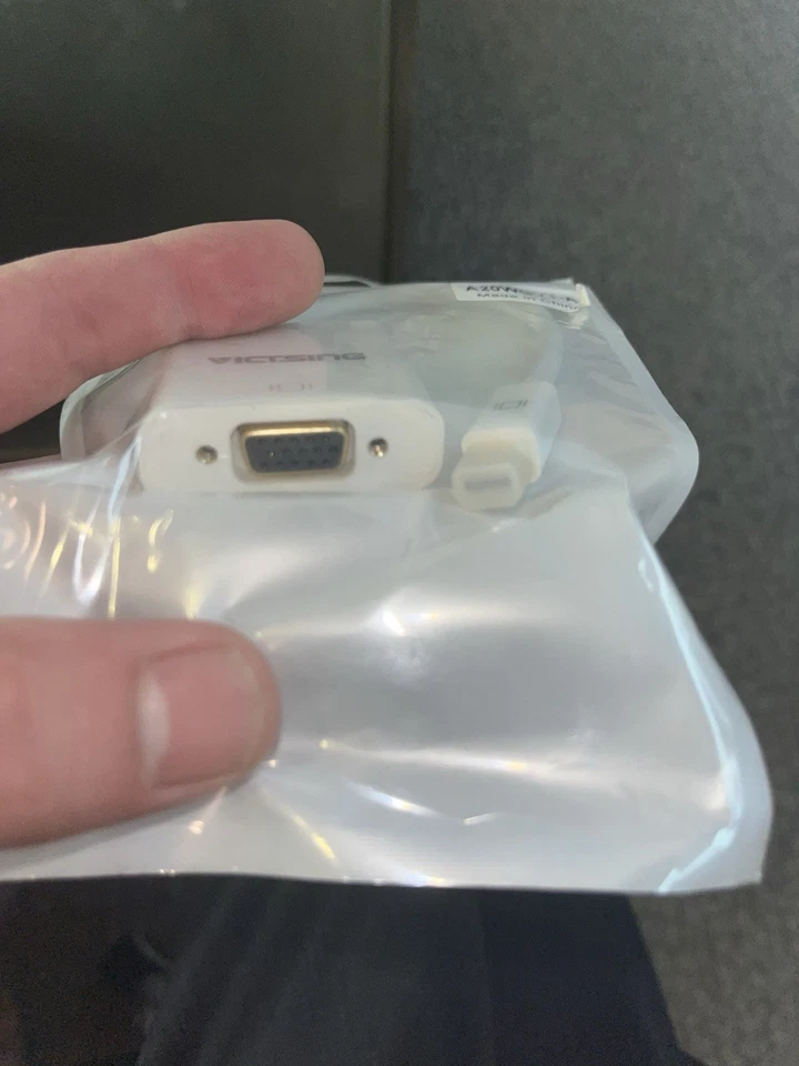 VicTsing Vtin 4K Mini DisplayPort to HDMI/DVI/VGA 3 in 1, thunderbolt Compatible - Image 2 of 2