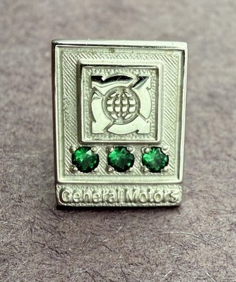Fisher General Motors GM Employee Award Pin 1/10 10K White Gold 3 Emeralds