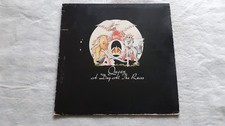 QUEEN    "A DAY AT THE RACES"    VINYL LP RECORDS