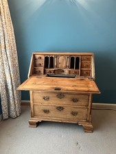 bureau writing desk