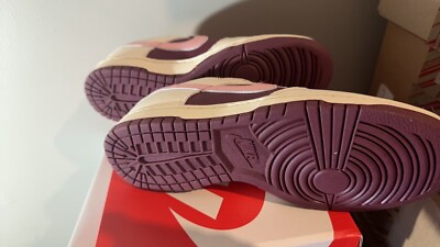 Size 8 - Nike Dunk Low Premium Valentine's Day