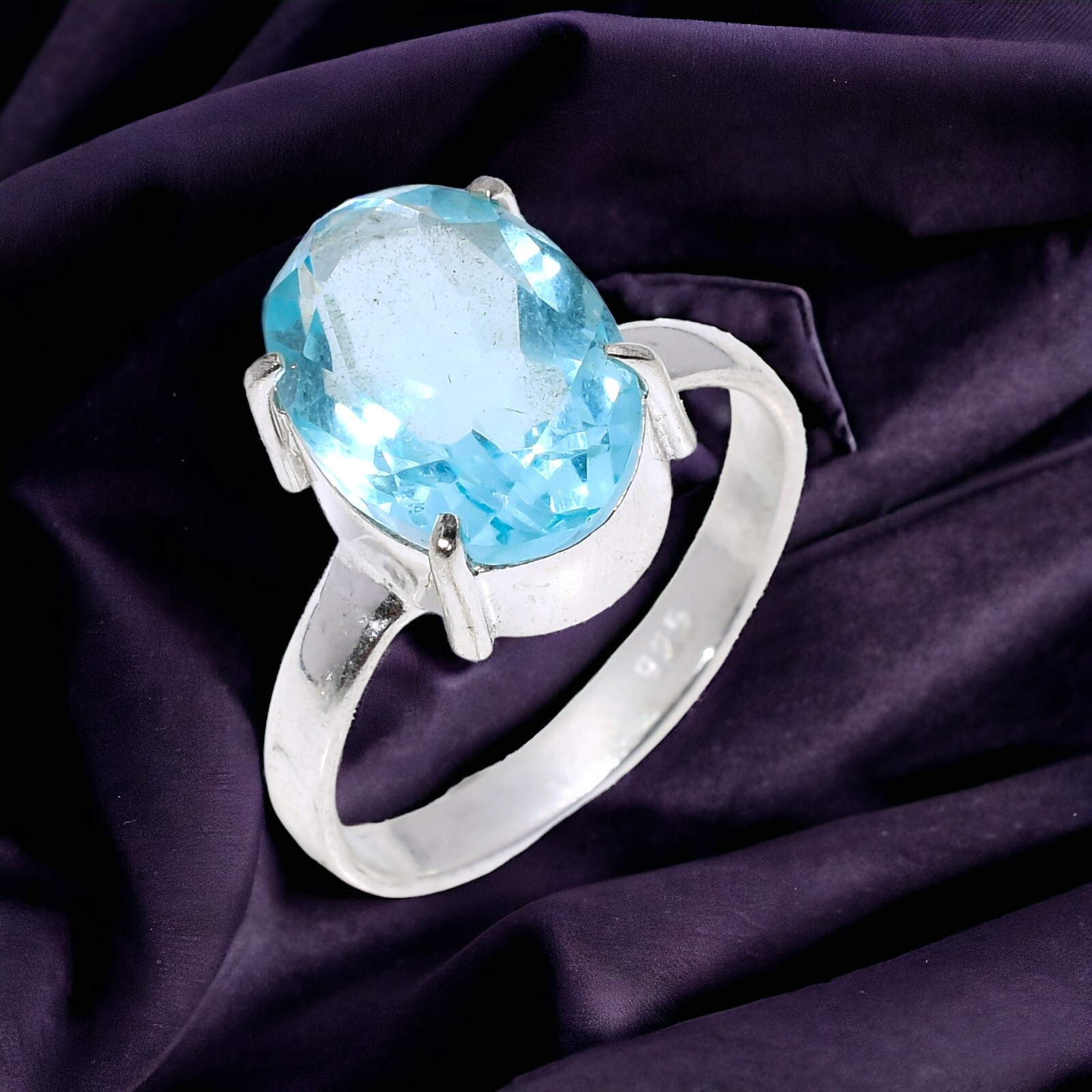 Gift For Her 925 Silver Natural Sky Blue Topaz Gemstone Cocktail Ring Size 9.75