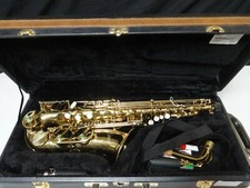 Saxophone Accent Alto with Case Sax