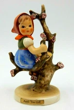 VINTAGE GOEBEL HUMMEL "APPLE TREE GIRL" (#141 3/0) PORCELAIN FIGURINE