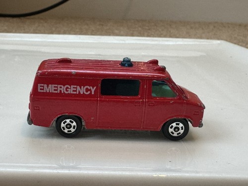 Tomica Tomy F22 Chevrolet Chevy Van Emergency 5 Red Diecast Japan Vintage 1977 - Picture 5 of 9
