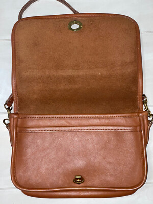 Vintage Coach Pocket Bag Purse style 9755 in Light Brown