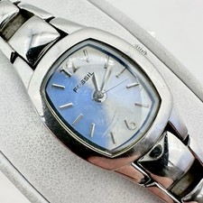 Scratched LADIES FOSSIL F2 SILVER WATCH NEW BATTERY ES-9596 SILVER BAND Sz 7.5