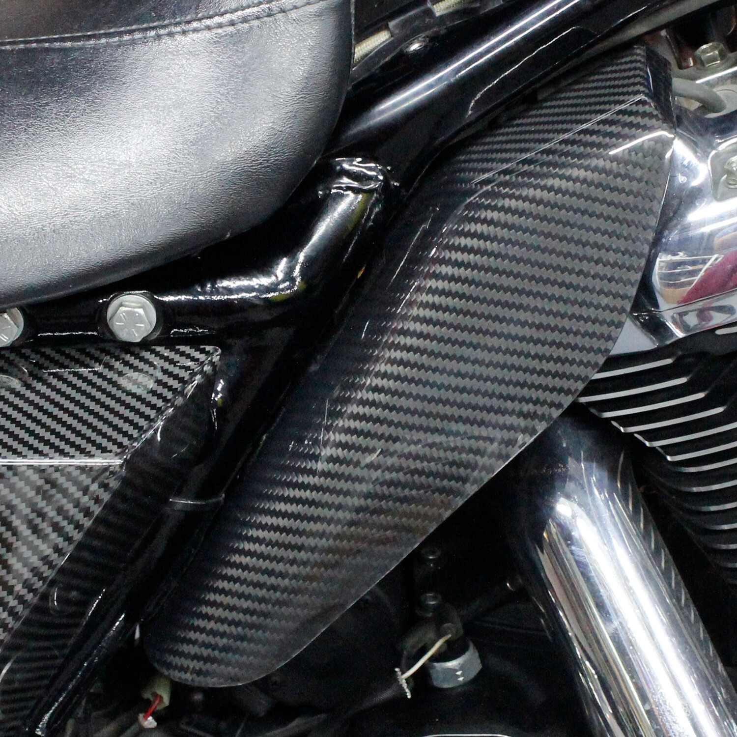 Carbon Fiber Mid Frame Air Deflector Trim Cover for Harley FLHR FLTRX FLHX FLH