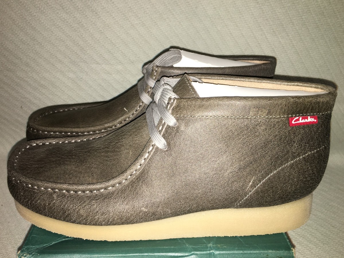 CLARKS CHUKKA STINSON 63367 Mens Sz 10 HI LEATHER WEATHERED Gray Boots Shoes Amazon.com | Clarks Men main image 2