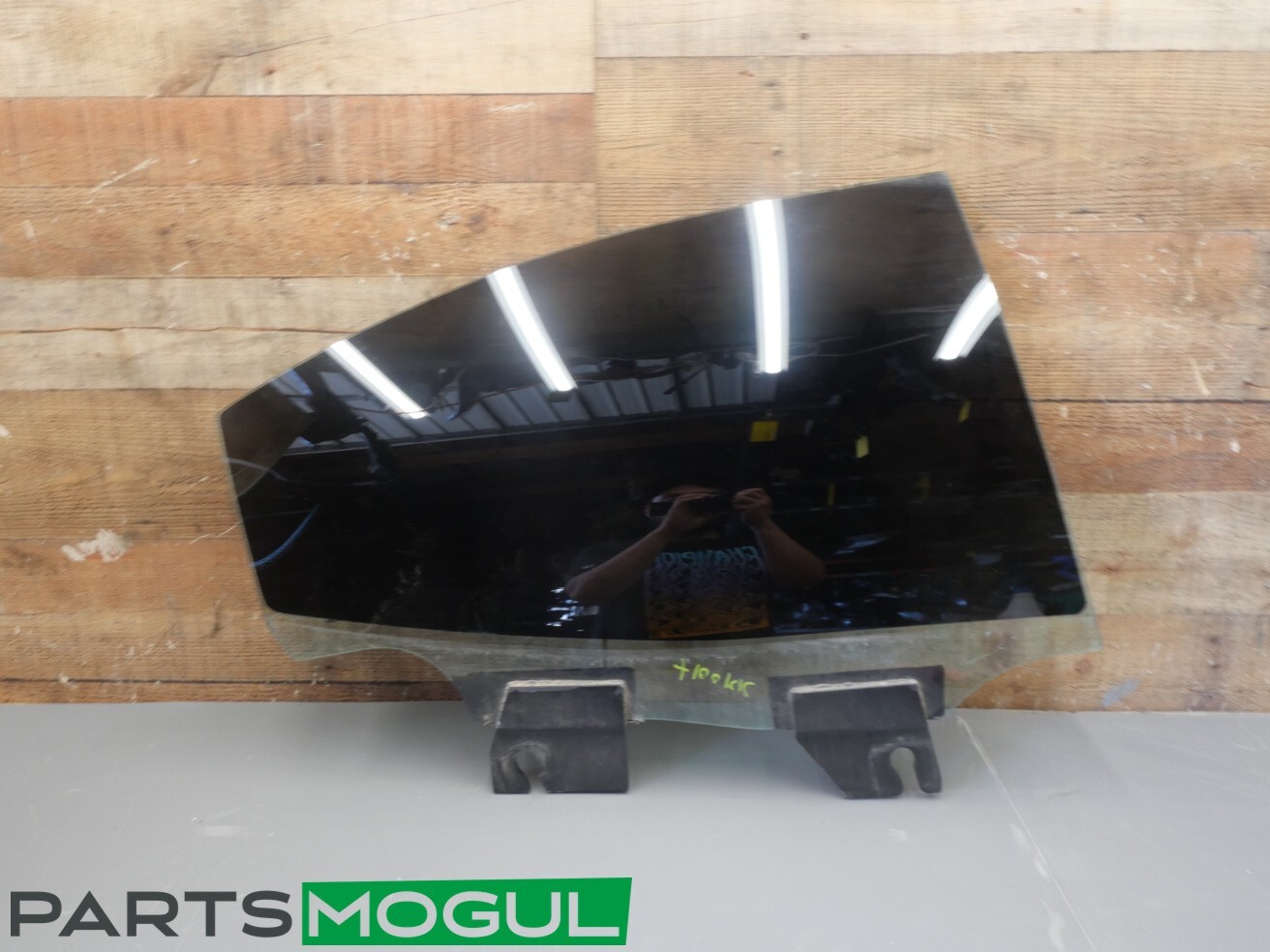 14-17 Maserati Ghibli Rear Right Passenger Side Door Window Auto Glass OEM