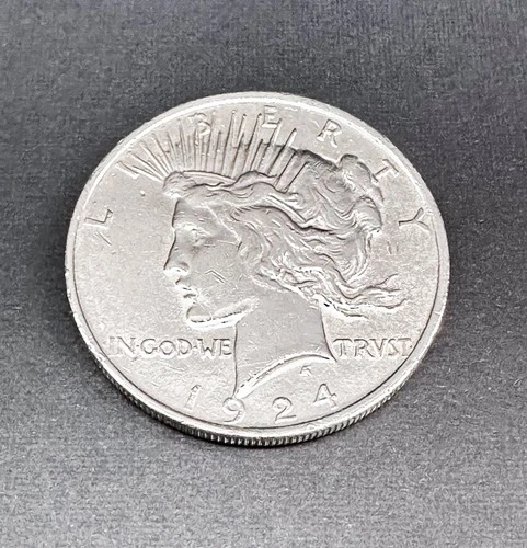 1924-P Peace Silver Dollar $1 VF/XF AU Philadelphia Mint 90% Silver