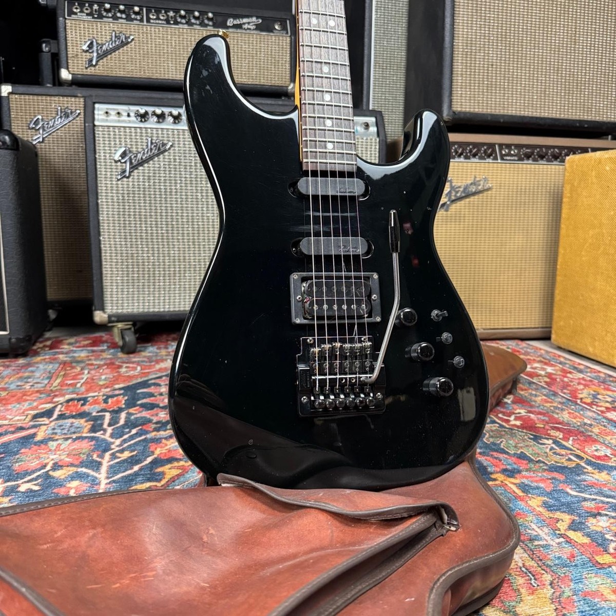 1986 Charvel Model 4 Super Strat by Jackson/Charvel - Black | eBay