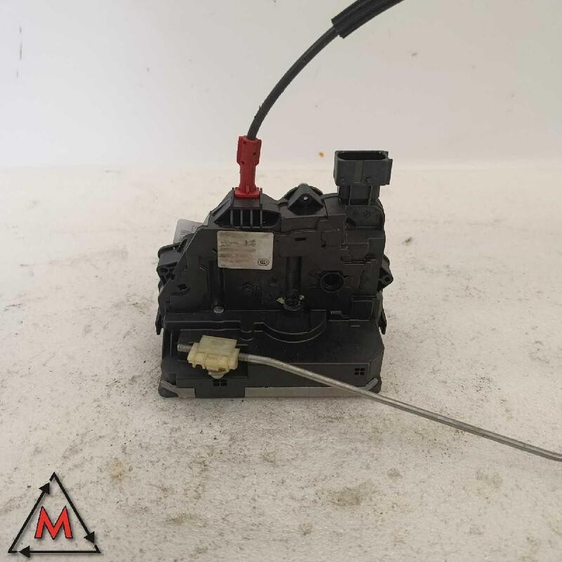 Rear door lock rh OPEL MERIVA B 2010-2017 2010-2017 used (123490)