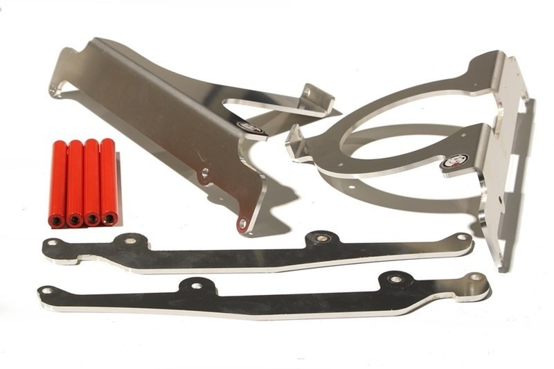 Cache radiateur AXP aluminium, l'armure brute indispensable pour sublimer votre Beta RR