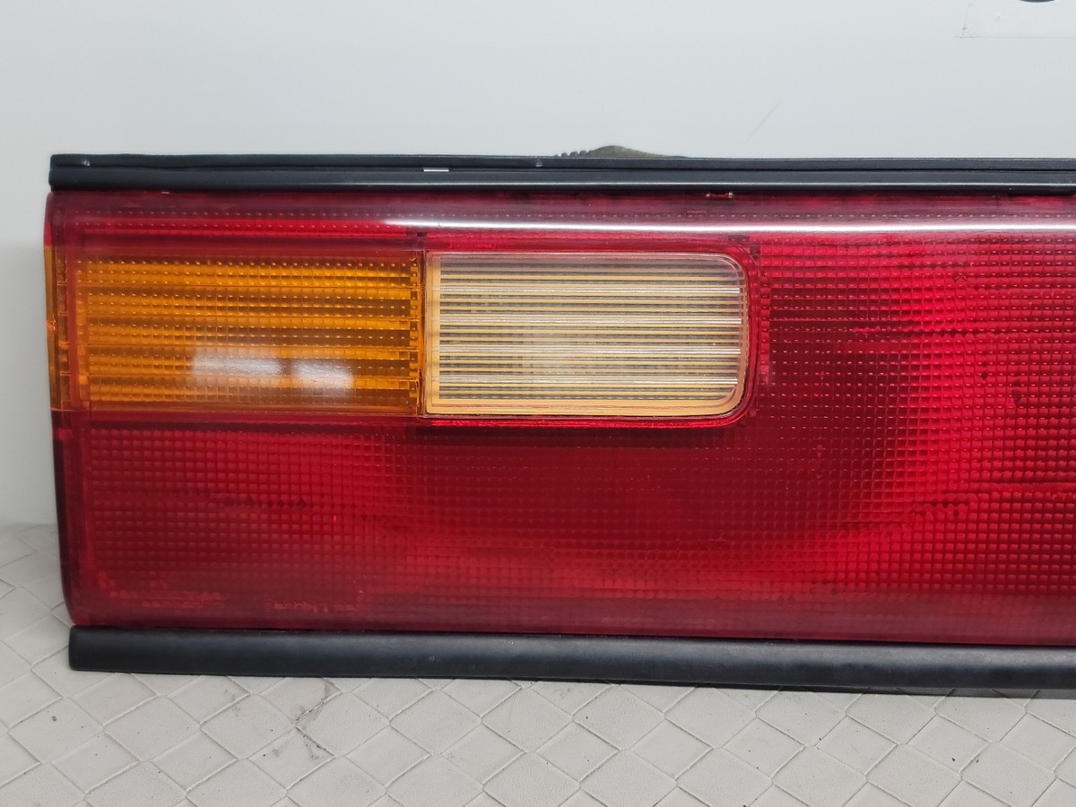 1990-1991 Honda Civic EF Sedan Center Tail Light Panel Garnish