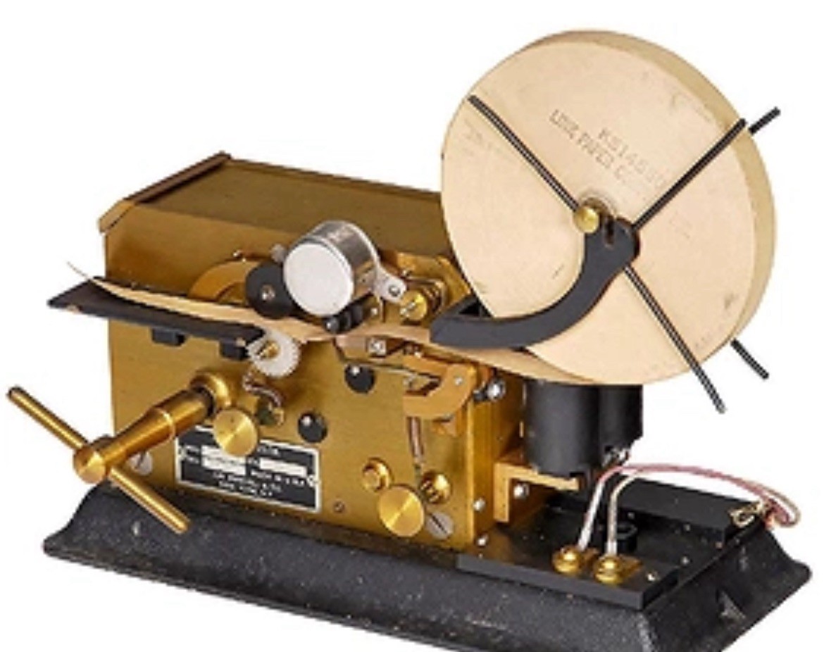 J.H. Bunnell Pen Register model KS-3106 with western electric sounder