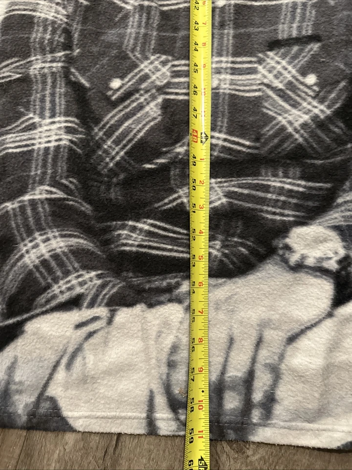 One Direction Fleece Throw Soft Blanket 45x58 Black & White - Image 3 of 4