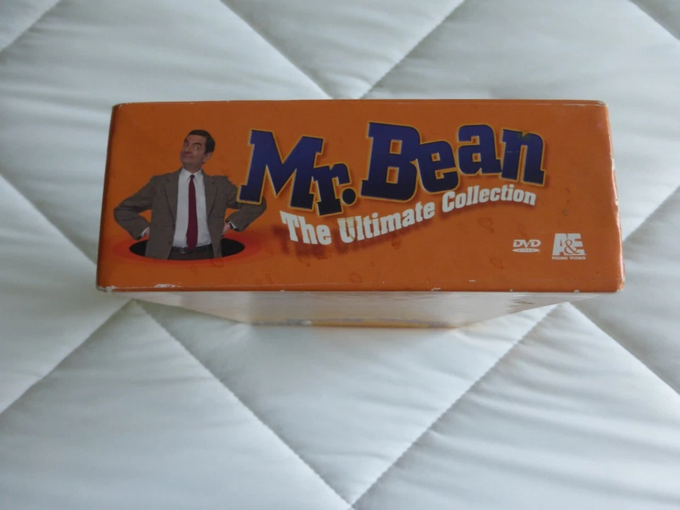 Mr. Bean: The Ultimate Collection (DVD, 2008, 7-Disc Box Set) A&E - Image 4 of 4