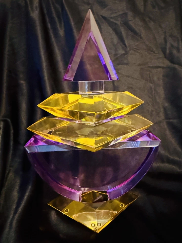 Vtg. Hivo Van Teal Signed Mid Century Lrg Perfume Bottle Lucite Sculpture Purple - Image 3 of 4