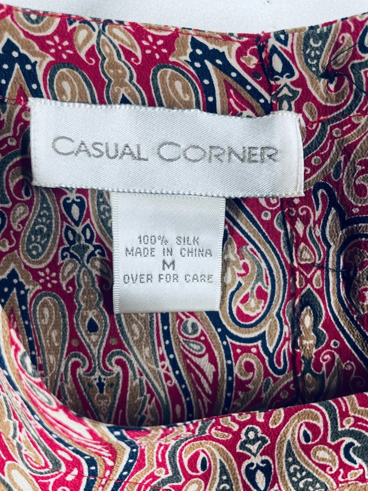 Blusa informal de esquina para mujer 100 % seda floral cachemira manga corta talla mediana Foto 3 de 4