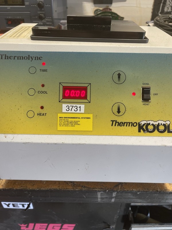 Thermokool DB82225 Heater/cooler. Thermolyne Dri-Bath