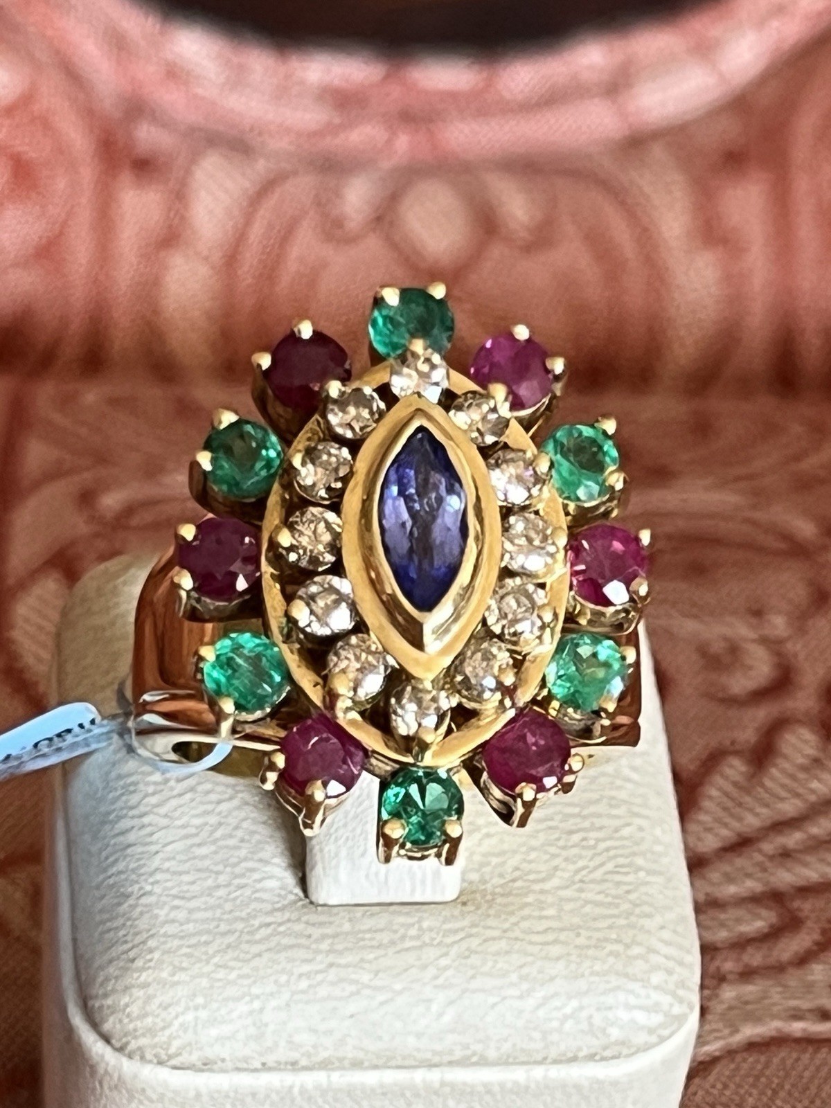 Huge 18K Solid Gold Ring King Queen Ruby Emerald … - image 12