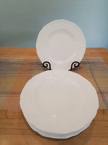 Vintage Indiana Milk Glass Dinner Plates Orange Blossom  Set Of 7 NWOT