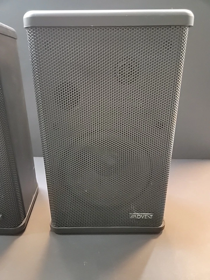 Vintage Mini Advent Bookshelf Indoor Outdoor Speakers Pair Tested Working - Image 3 of 4