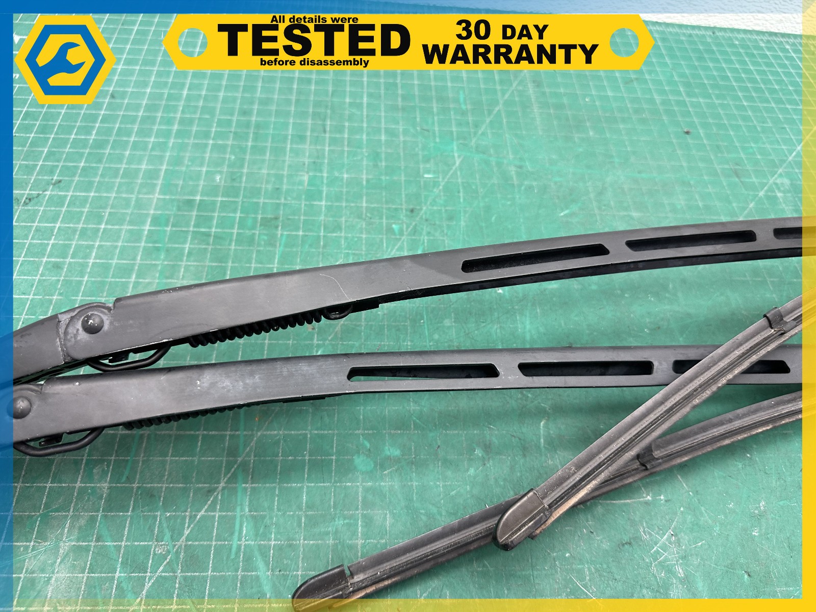 06-12 BENTLEY Flying Spur FRONT RIGHT LEFT WINDSHIELD WIPER ARM W BLADE PAIR OEM