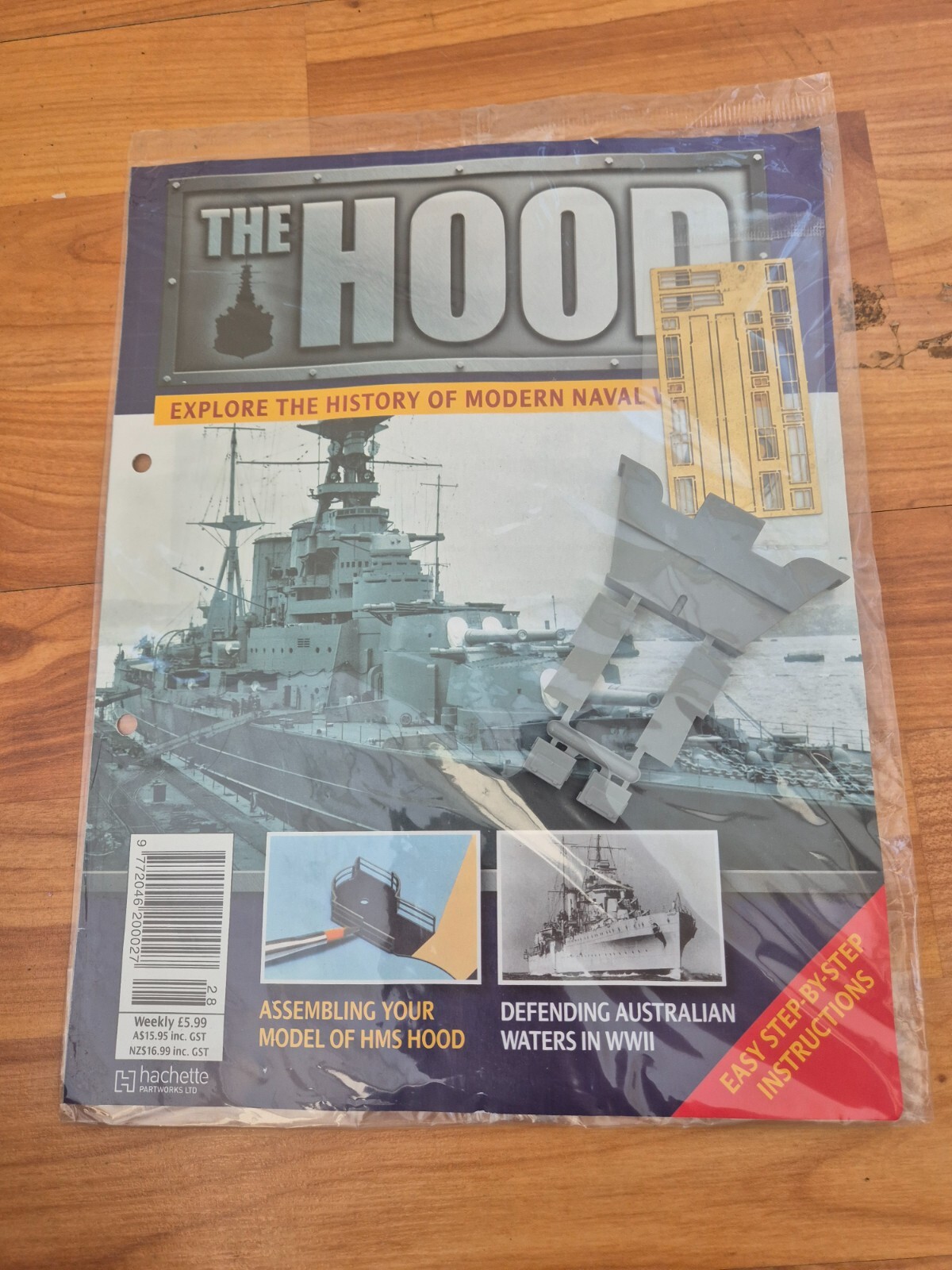 ISSUE 128 HACHETTE BUILD THE HMS HOOD MODEL SHIP 1/200 WW2 BATTLE CRUISER