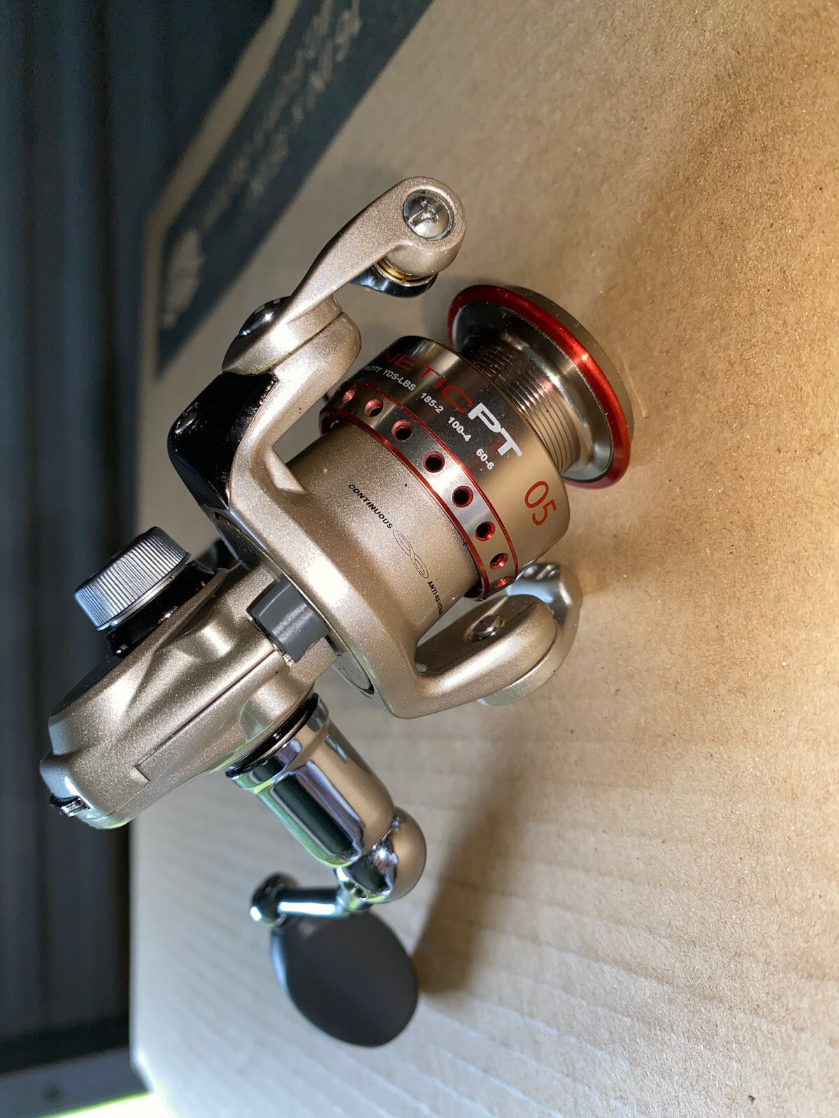 SUPER TUFF FIND!QUANTUM KINETIC 05 ENERGY PT/PTI?REEL WITH MAG/TITANIUM BAIL