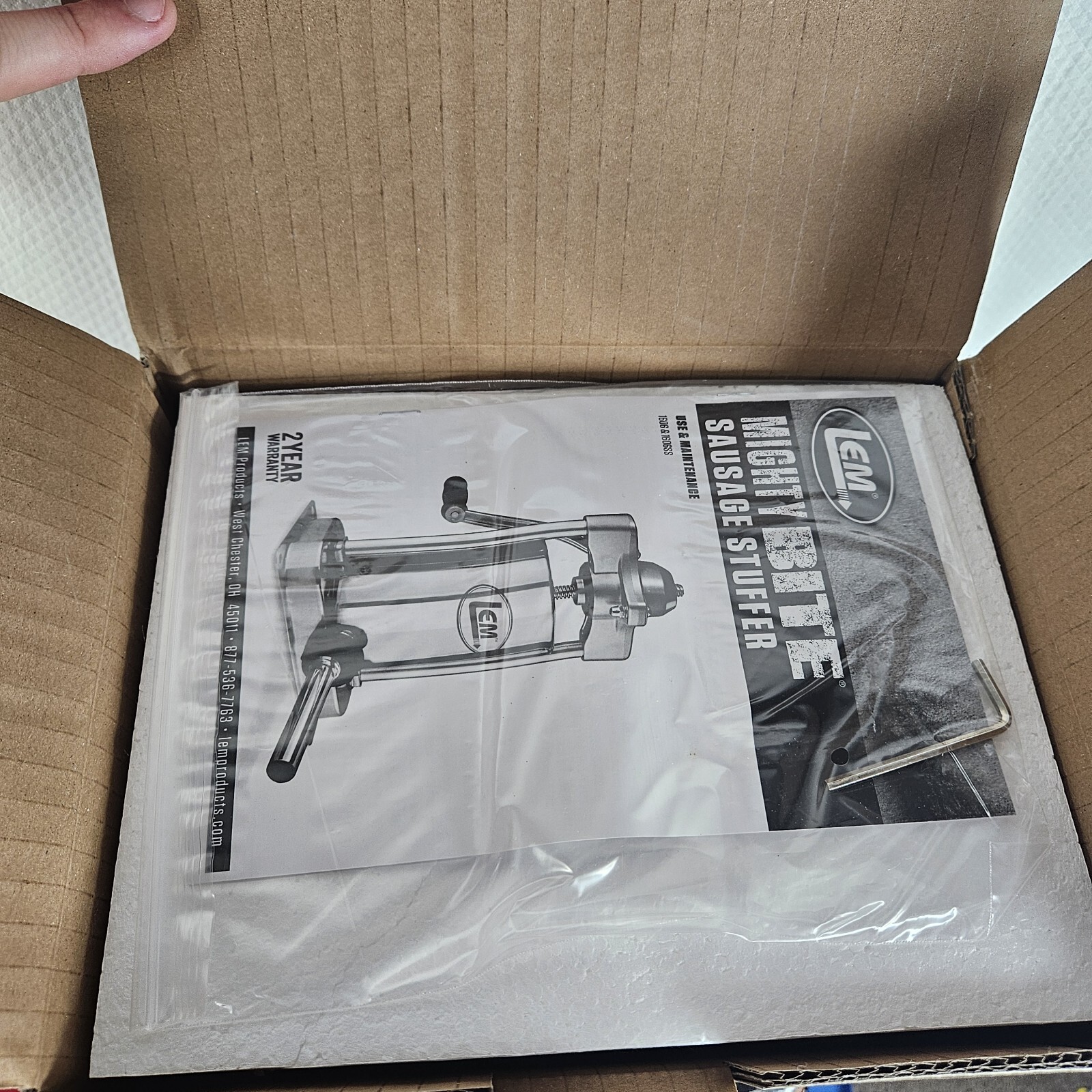 NIB Lem Mighty Bite Sausage Stuffer Vertical 5lb Hand Crank Sausage